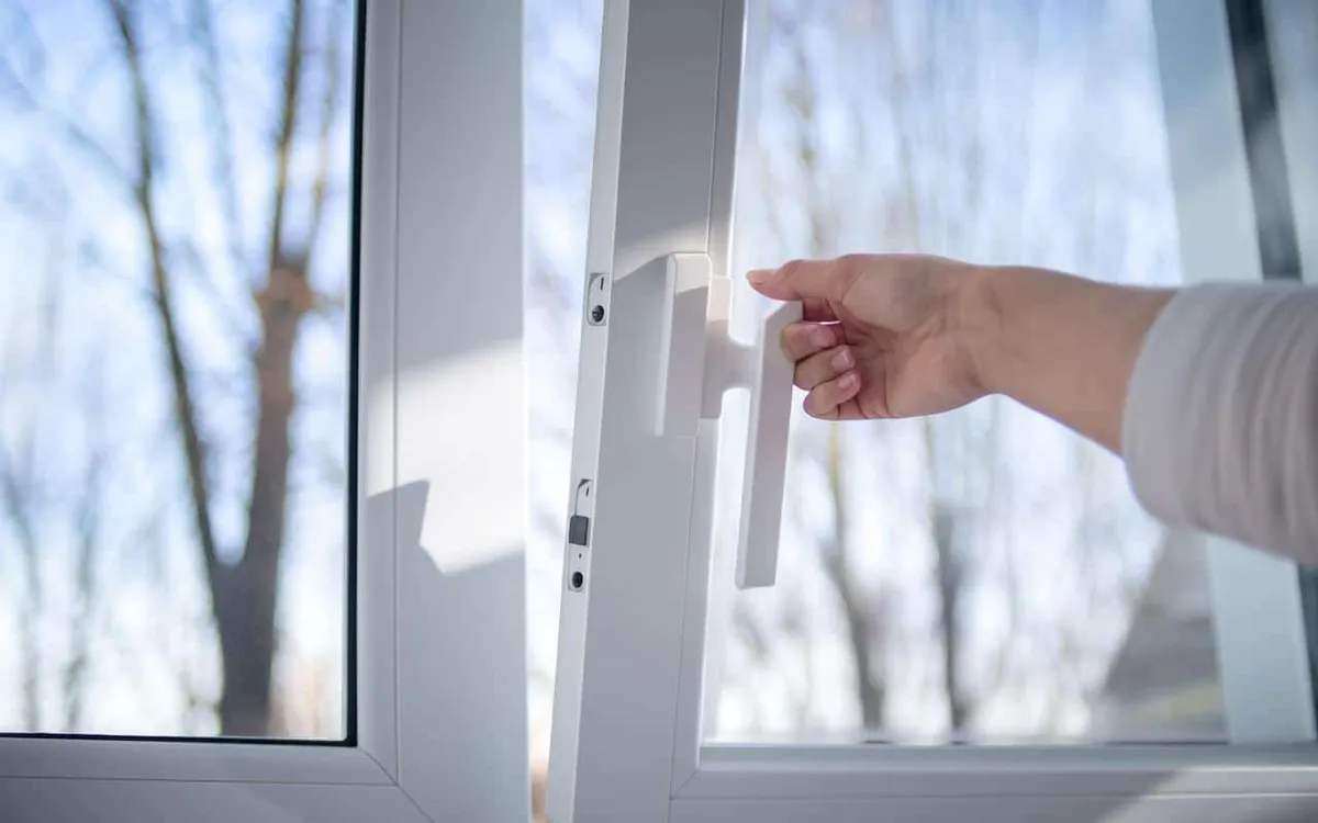 Waarom je je huis beter niet tussen 08:00 en 10:00 luchtt